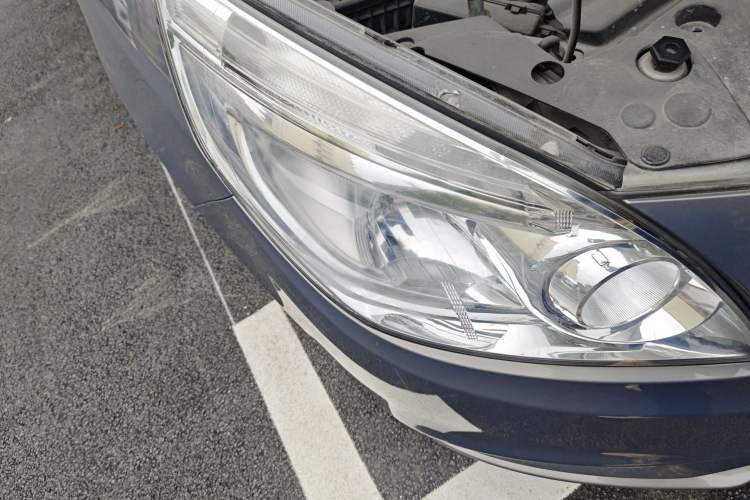 Used Buick GL8 2018 28T Luxury Model China VI Standard Right Front Headlight