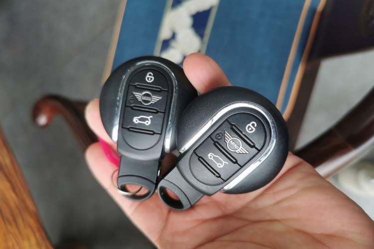 Used MINI MINI 2018 1.5T ONE PLUS
