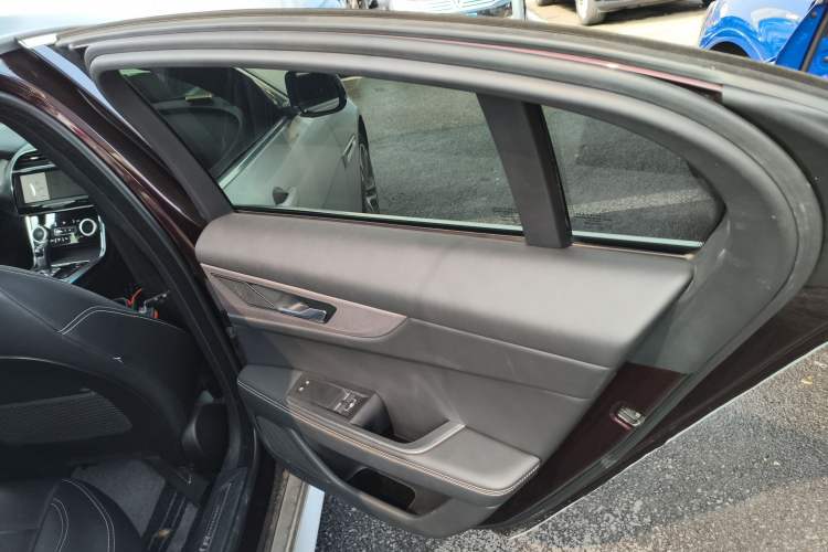 Used Jaguar XEL 2021 2.0T 250 PS R-DYNAMIC S Advanced Sport Edition