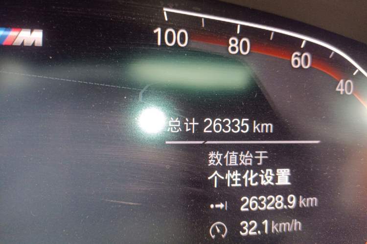 Used BMW 5 Series 2022 Second Facelift 525Li M Sport Package Odometer Close Up