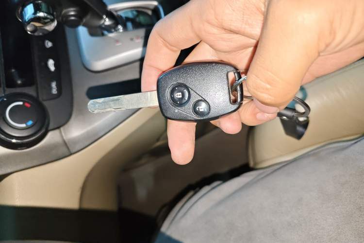 Used Honda CR-V 2007 2.4L automatic four-wheel drive Prestige Edition Vehicle Key