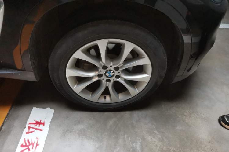 Used BMW X5 2018 xDrive28i
