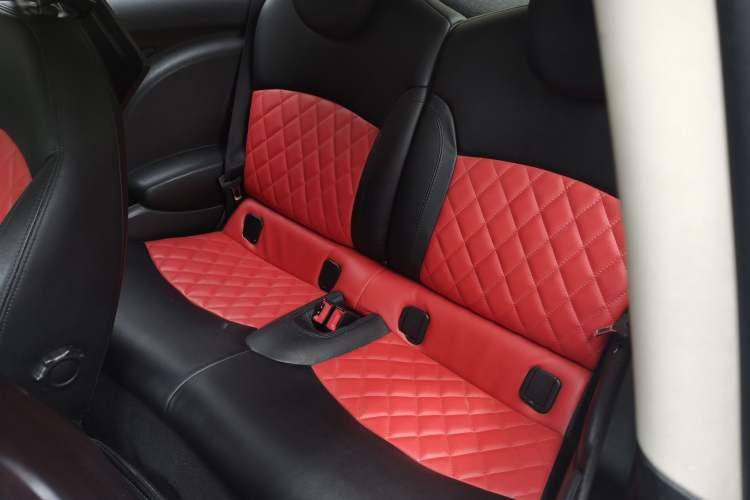 Used MINI 2011 1.6L COOPER Fun