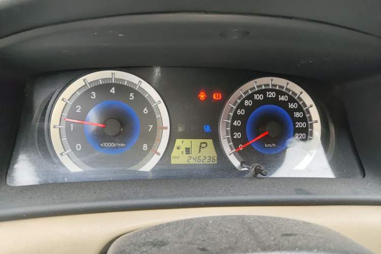 Used Toyota Corolla EX 2013 1.6L Automatic Luxury Edition