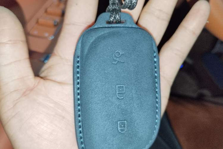 Used Lynk & Co 900 2025 2.0T Ultra