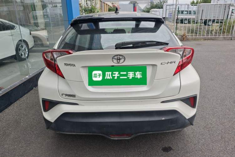 Used Toyota C-HR 2020 2.0L Leading Edition
