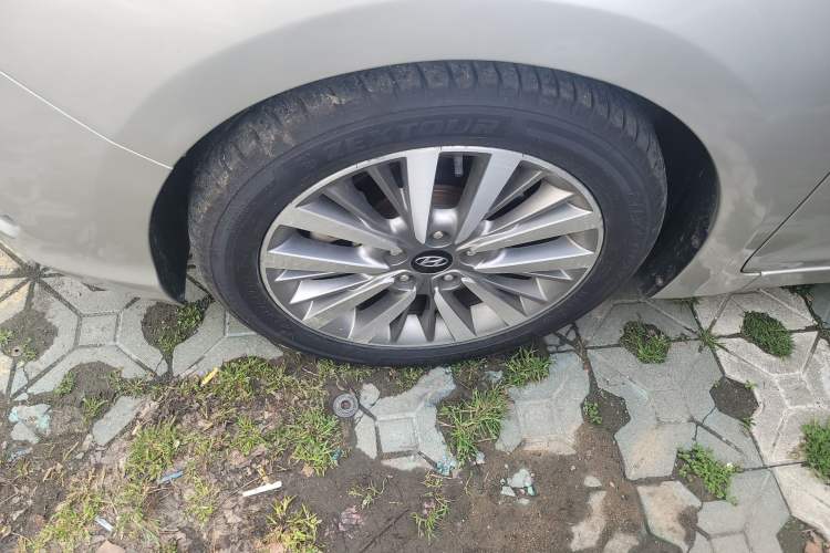 Used Hyundai Mistra 2017 1.6T Automatic Smart GLS China V Standard Left Front Wheel Hub