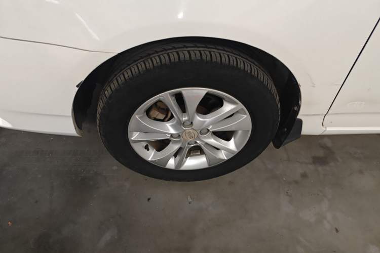 Used BYD F3 2015 Energy-Saving Edition 1.5L Automatic Luxury Model
