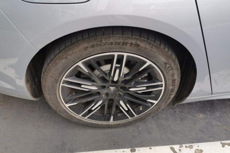 Used NETA S 2022 Extended-Range Version 1160 km Range Rear-Wheel-Drive Compact Edition