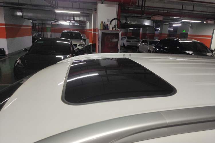 Used Mitsubishi Outlander 2020 2.0L Two-Wheel Drive Enjoyment Version 5 Seats Roof