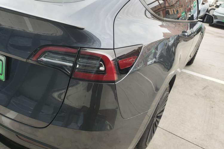 Used Tesla Model Y 2022 Rear-Wheel-Drive Version
