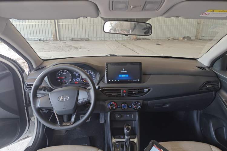 Used Hyundai Celesta 2020 1.6L Automatic GL Enjoyable Edition