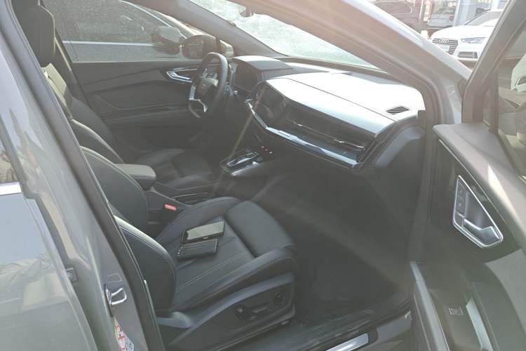 Used Audi Q4 e-tron 2024 40 e-tron Boundary Edition
