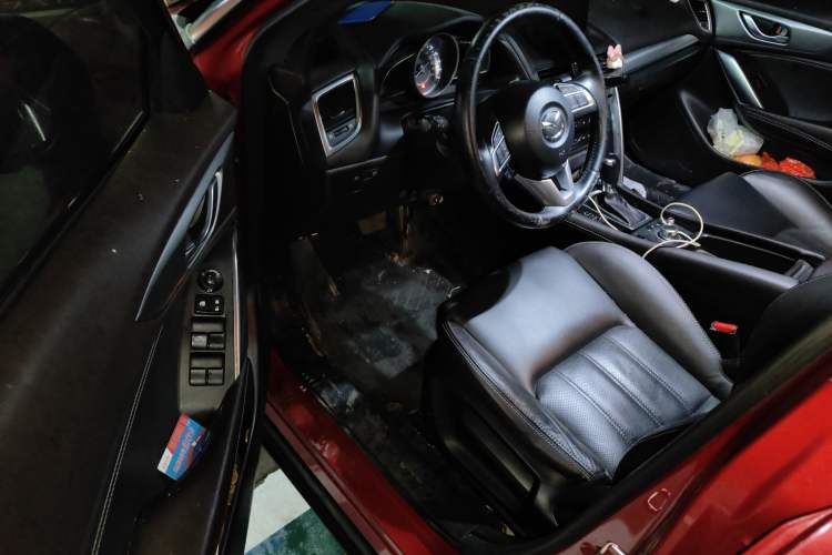 Used Mazda CX-4 2016 2.5L Automatic 4x4 Sky Blue Passion Edition