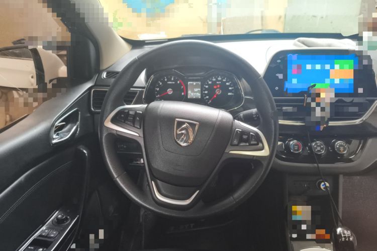 Used Baojun 310 2016 1.2L Manual Luxury Model
