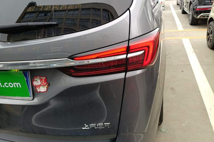 Used Buick GL8 2022 Land Business Class 652T Luxury Model Exterior 3