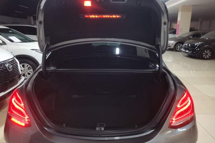 Used Mercedes-Benz C-Class 2017 Restyled C 200 Sport Edition