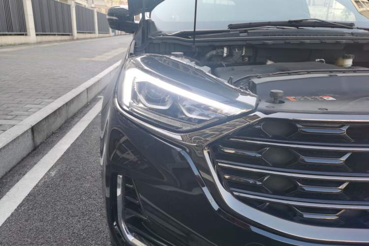 Used Ford Edge 2021 PLUS EcoBoost 245 Four-Wheel Drive Titanium Edition 7-Seater
