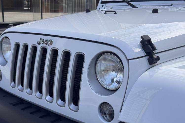 Used Jeep Wrangler 2015 3.0L Sahara Four-Door Comfort Edition