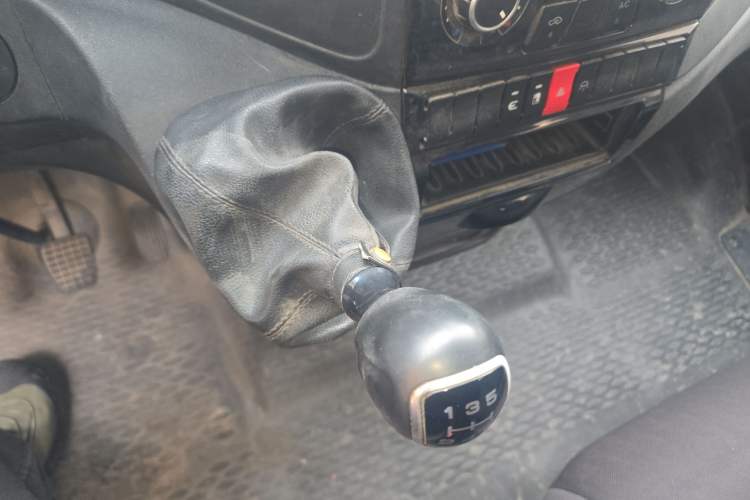 Used Iveco Eurocargo 2020 2.3T Manual Super Rui Long Wheelbase Short Overhang High Roof High Performance F1A