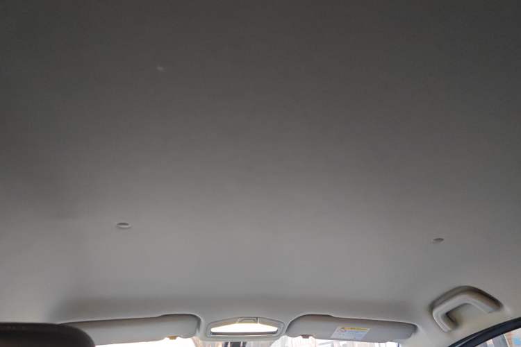 Used Geometry E Firefly 2024 301km Starlight
