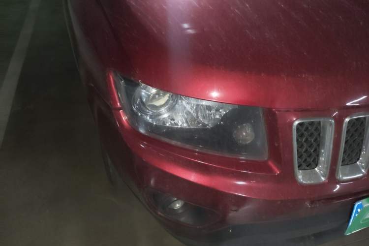 Used Jeep Compass 2013 2.0L two-wheel drive sport version