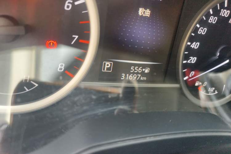 Used Nissan Tiida 2021 1.6L CVT Smart Drive Edition Odometer Close Up