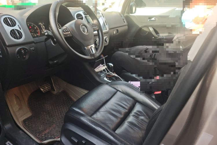 Used Volkswagen Golf 2011 1.4TSI Cross Golf
