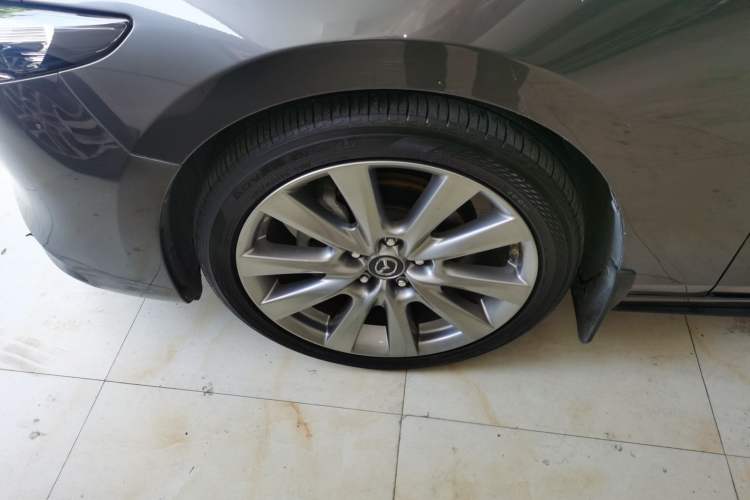 Used Mazda 3 Axela 2020 2.0L Automatic Zhiya Edition Exterior 4