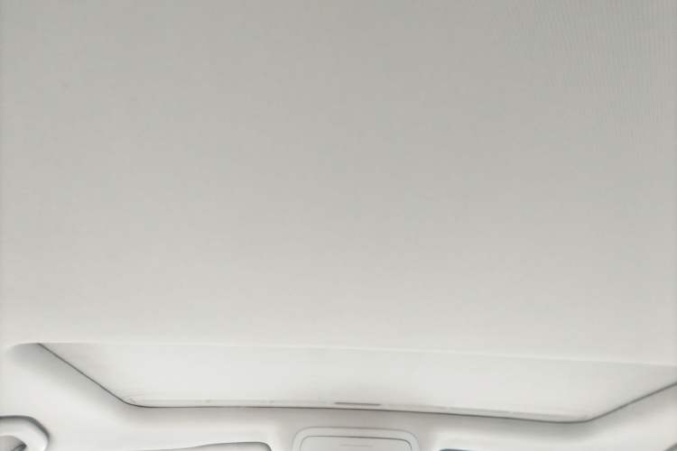 Used Volkswagen Sagitar 2015 230TSI Automatic Luxury Model