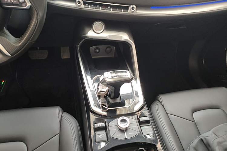 Used Haval H6 2017 Blue Label 2.0T Automatic Two-Wheel Drive Smart Edition