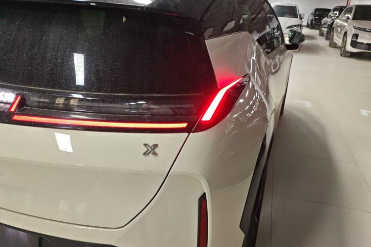 Used Zeekr X 2025 Four-Seater Rear-Drive Cube Version
