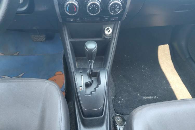 Used Toyota YARiS L Zhi Xuan 2021 X-Trail 1.5L CVT Leading Edition