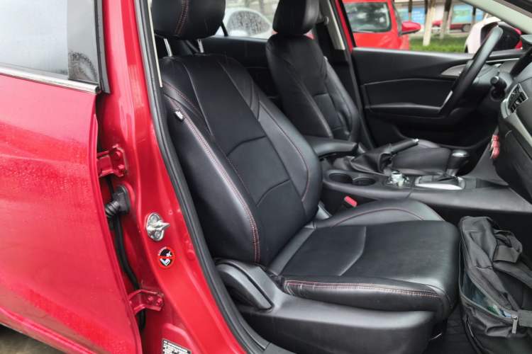 Used Mazda Mazda 3 Axela 2017 Sedan 1.5L Automatic Comfort Model Emission Standard China V