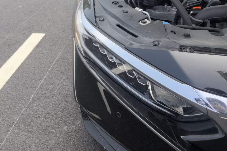 Used Honda Accord 2018 260TURBO Luxury Edition China V Emission Standard
