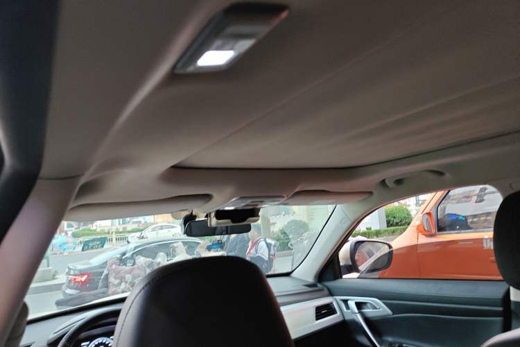 Used Geely Auto Emgrand X7 Sport 2016 1.8TD Automatic Smart Connectivity Version