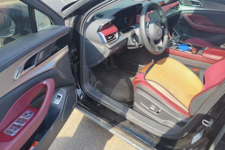 Used Hongqi H5 2023 2.0T Automatic Smart Connect Flagship Edition