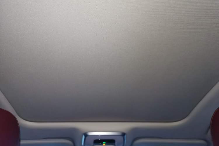 Used Hongqi H5 2024 2.0T Automatic Smart Connect Flagship Edition Headliner