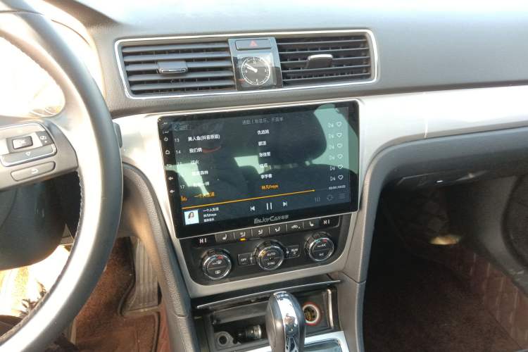 Used Volkswagen Passat 2015 1.8TSI DSG Prestige Edition
