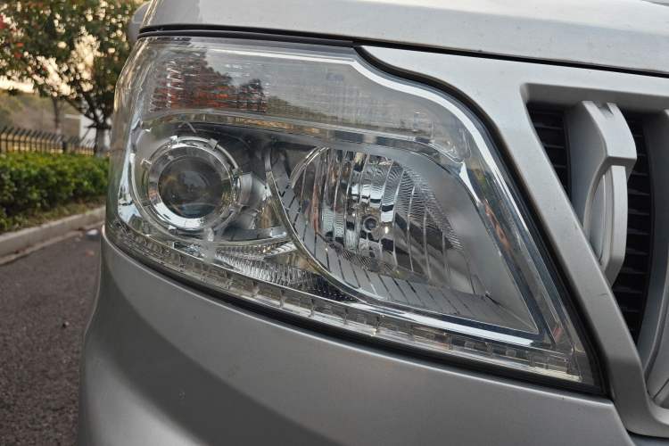 Used CHANGAN KAICHENG Ruixing M60 2023 1.5L GDI Comfort Van 2-Seater
