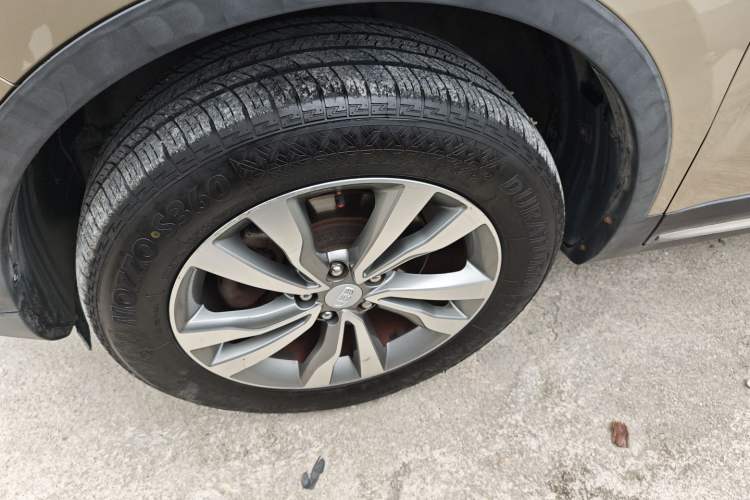 Used Geely Auto Emgrand X7 Sport 2016 1.8TD Automatic ZhiZun Version
