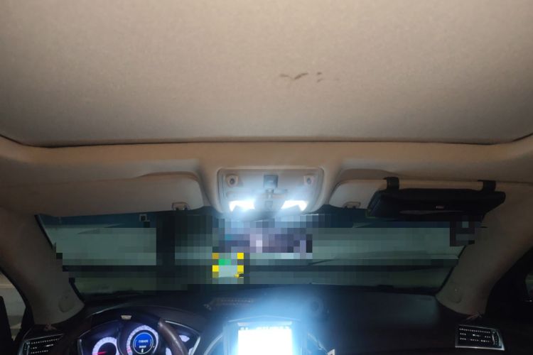 Used Cadillac SRX 2011 3.0L Luxury Model Headliner