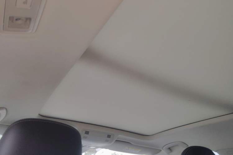 Used Volkswagen Tayron 2023 330TSI Two-Wheel-Drive Luxury Plus Advanced Version