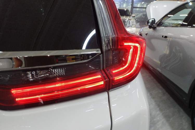 Used Honda CR-V 2021 240TURBO CVT 2WD Fashion Edition Right Rear Taillight