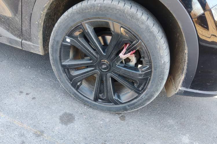 Used Ford Equator 2023 EcoBoost 225 Obsidian Orange Edition Prestige PLUS 7-Seater (2/2/3)