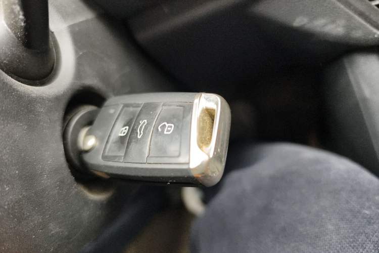 Used Volkswagen Bora 2021 1.5L Manual Comfort Smart Connect Edition Vehicle Key