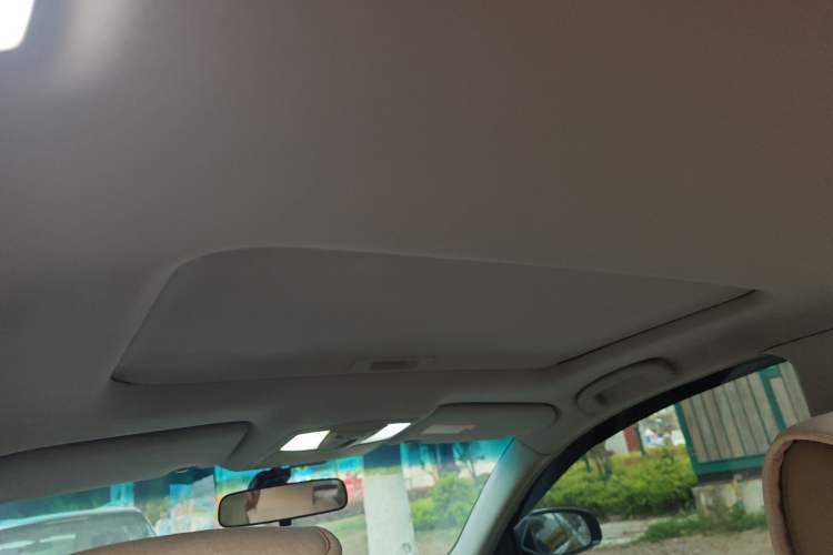 Used Nissan Teana 2011 2.0L XL Comfort Edition Headliner