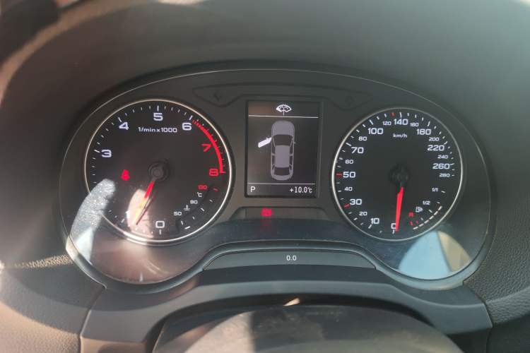 Used Audi A3 2015 Limousine 35 TFSI Millionth Anniversary Comfort Model
