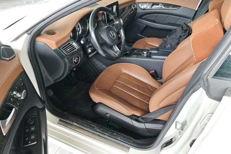 Used Mercedes-Benz CLS 2016 CLS 320 Elegant Edition Driver Seat