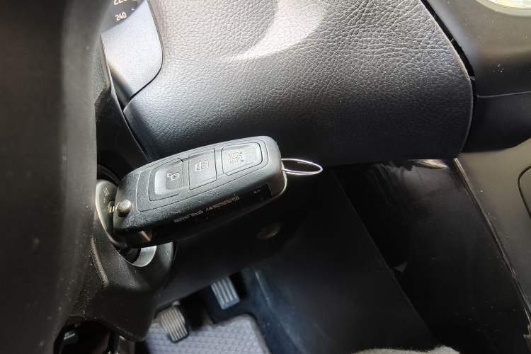 Used Ford Focus 2017 Sedan 1.6L Manual Fashion Edition Smart Drive Version
